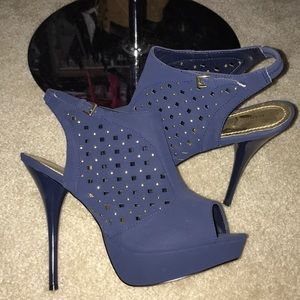 Blue open toe sling back platform